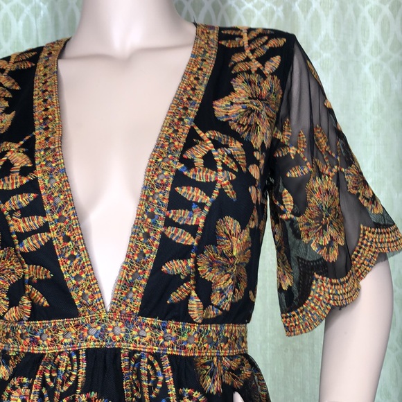 Gold & Black detailed Romper - Picture 11 of 13